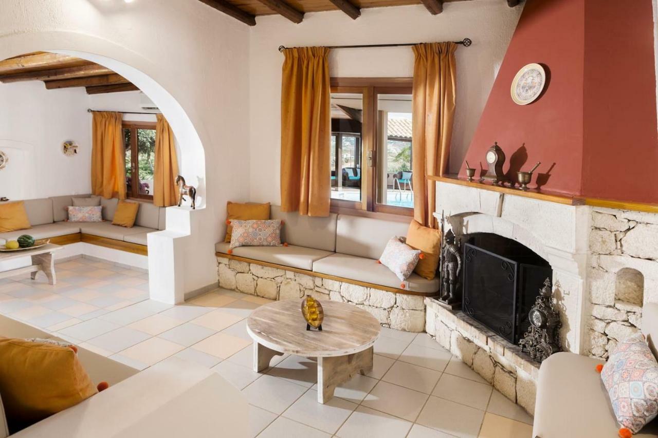 White Sand Villa. Spacious Villa With Prive Pool. Agia Pelagia Zewnętrze zdjęcie