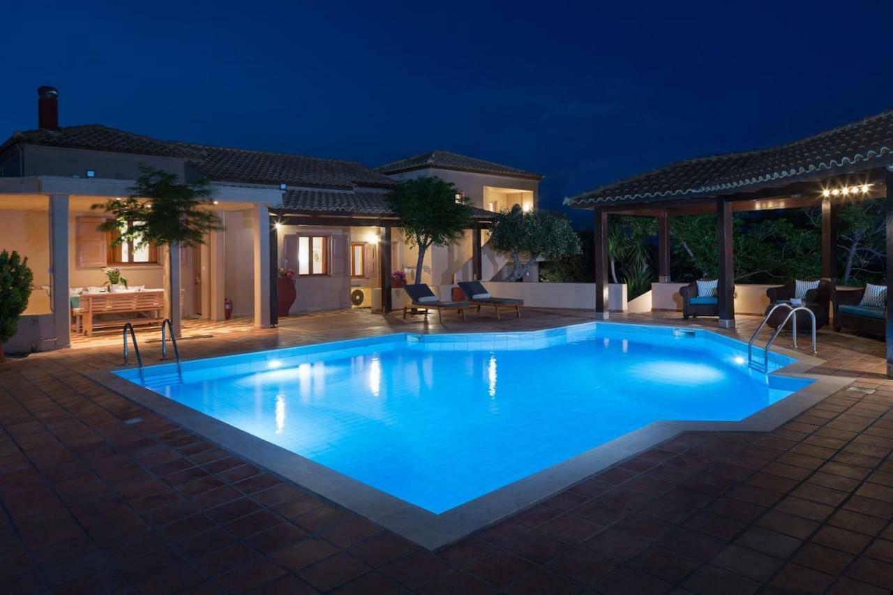 White Sand Villa. Spacious Villa With Prive Pool. Agia Pelagia Zewnętrze zdjęcie