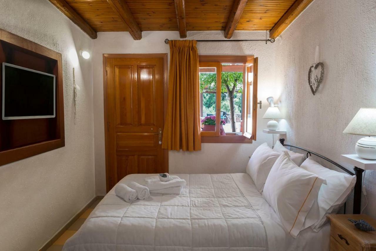 White Sand Villa. Spacious Villa With Prive Pool. Agia Pelagia Zewnętrze zdjęcie